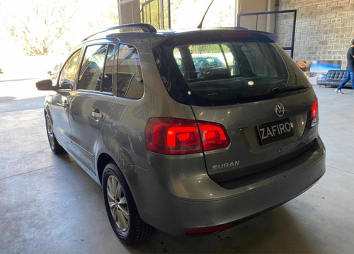 Imagen 7 de 12 de Volkswagen Suran Confortline I-motion - Año 2011