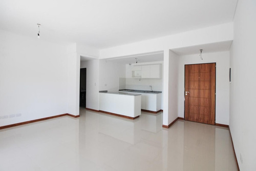 Imagen 3 de 30 de Departamento 4 Ambientes Venta En Barrio Cerrado Zona Oeste