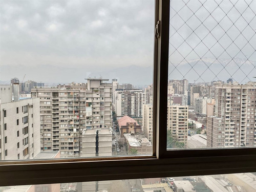 Departamento En Venta De 2 Dormitorios Santiago Centro