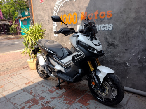 Imagem 2 de 8 de Honda X-adv 2018