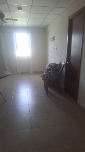 Alquiler De Casa De 2 Recamaras Y 1 Baño