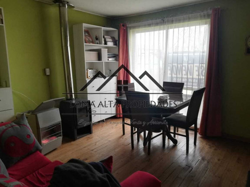 Se Vende Casa De 2 Dormitorios Y 1 Baño Comuna De Linares