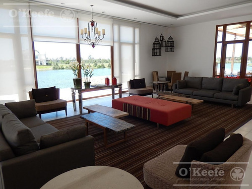 Imagen 7 de 14 de Excelente Casa De Estilo En Nuevo Quilmes!