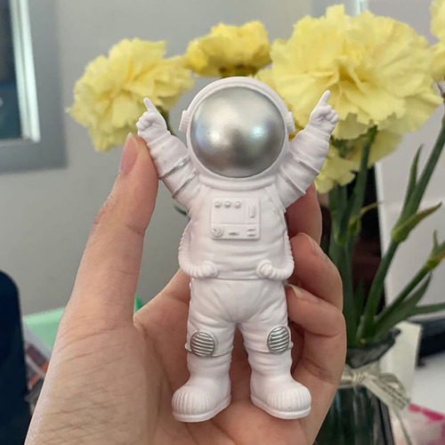 3pcs De Adornos De Astronauta Para El Aterrizaje En La Luna