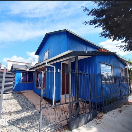 Gran Casa  6 Habitaciones En Avenida Valdivia 