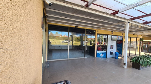 Local Comercial (2) En Arriendo Paseo Nogales, Machalí