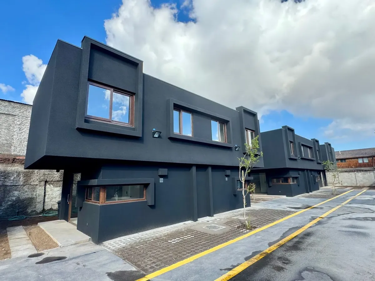 Imagen 3 de 12 de Casa Nueva En Excelente Ubicación