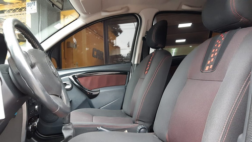 Imagen 11 de 15 de Renault Sandero 2013 Stepway 1.6 Privilege Plus 105cv