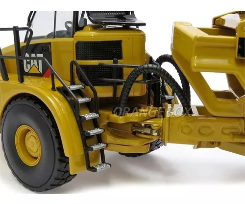 Miniatura Caminhão Articulado Caterpillar Modelo 740B EJ Escala 1:50 -  85500 - Super Tek