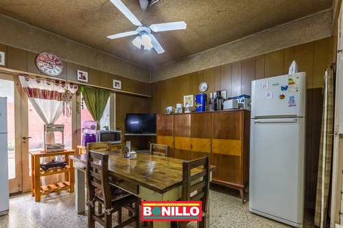 Casa 5 Ambientes Venta Villa Pueyrredón