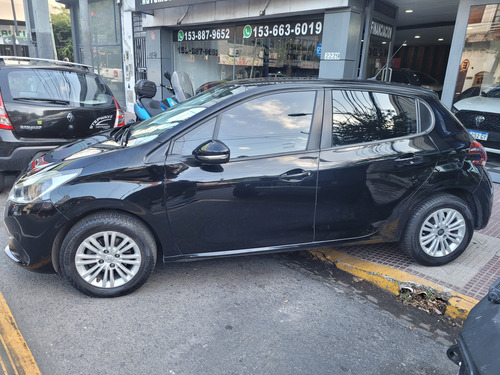 Peugeot 208 1.6 Allure Nav Tiptronic