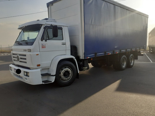 Imagem 4 de 9 de Volkswagen 17 210 Truck