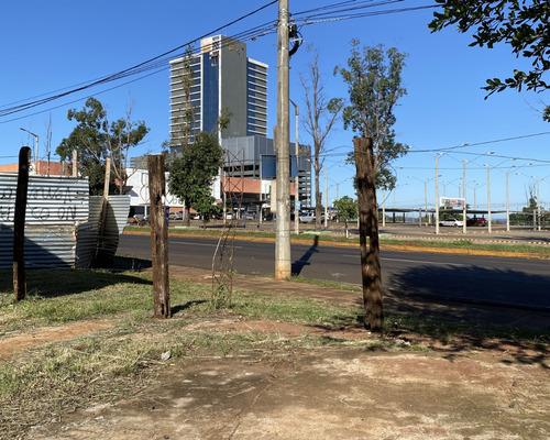 Imagen 7 de 11 de Terreno A Pasos De La Costanera