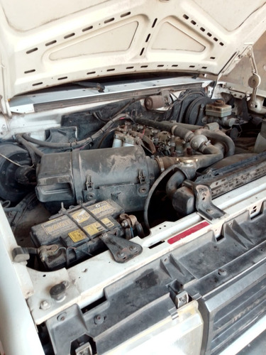 Imagen 6 de 8 de Ford 4000 Con Camilla Para Auxilio 6tn