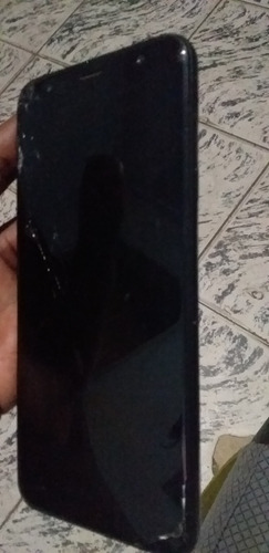 Imagem 1 de 1 de Vendo Um Celular