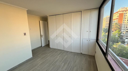 Departamento En Arriendo De 2 Dorm, 2 Baños En Ñuñoa