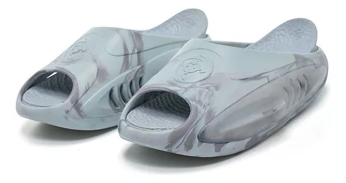 Adidas yeezy shark juego hot sale