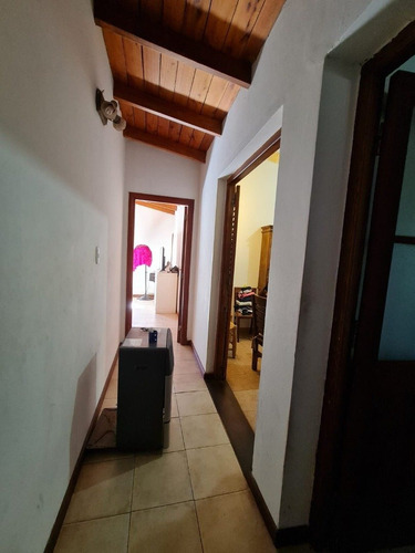 Imagen 9 de 30 de Casa 5 Ambientes Z/ La Gloria De La Peregrina