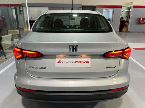 Imagen 2 de 17 de Fiat Cronos Drive My23 Cadenero
