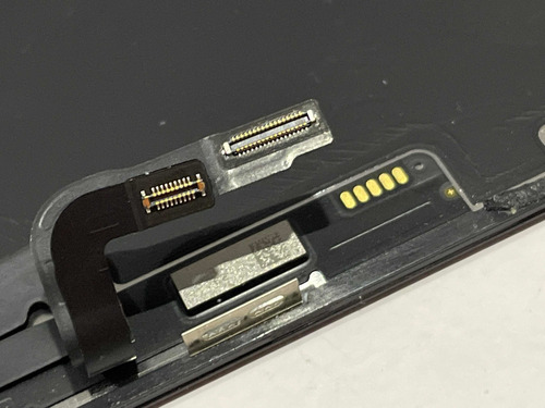 Imagem 5 de 8 de iPhone 12 Display Tela Oled Funciona Mas Com Detalhe