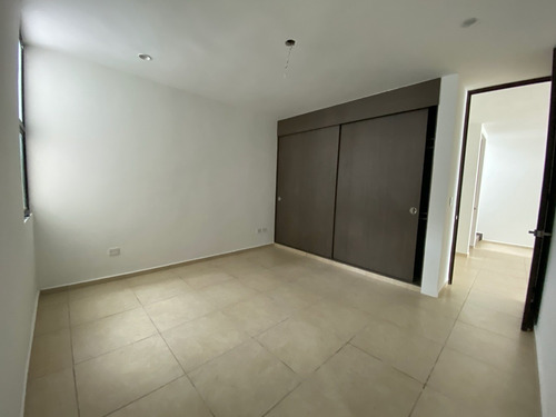 Imagen 5 de 22 de Casa De 4 Recámaras + Sala De Tv Modelo A Plus, Full Equip.