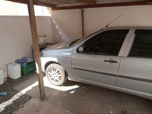Imagem 1 de 13 de Fiat Siena 2009 1.0 Fire Celebration Flex 4p