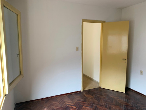 Apartamento Venta 1 Dormitorio Centro 3er Piso Bajos G.c