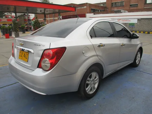 Chevrolet Sonic Lt 1600cc Mt Aa