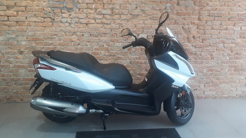 Imagem 13 de 15 de Kymco Downtown 300 I Abs