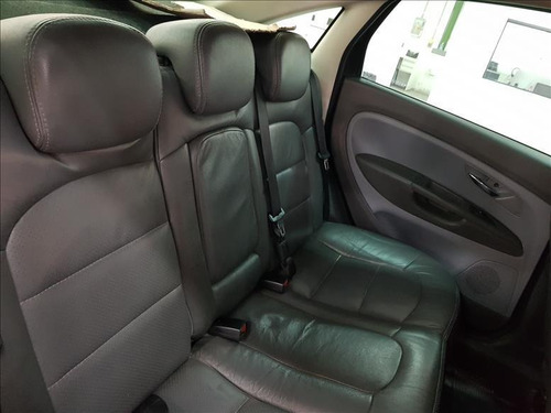 Imagem 5 de 8 de Fiat Linea 1.9 Mpi 16v