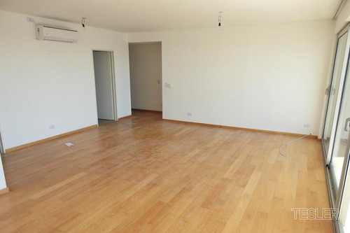 Torre Congreso 1810 Piso Muy Alto 3 Dormitorios 2 Cocheras Vigilancia 24hs Full Amenities
