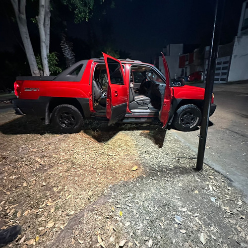 Chevrolet Avalanche 5.3 Lt Aa Ee Cd Piel 4x4 At