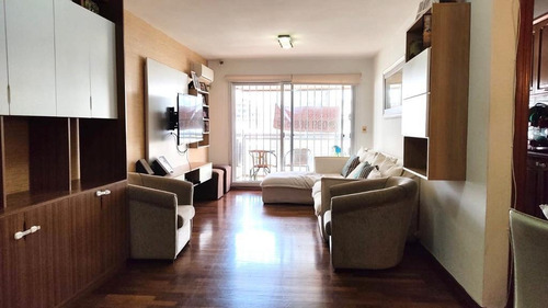 Apto. Con Terraza Y Excelente Ubicación