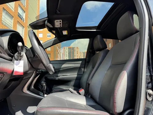 Toyota Yaris 1.5 Sport Cvt