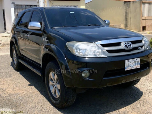 Toyota Fortuner 2008