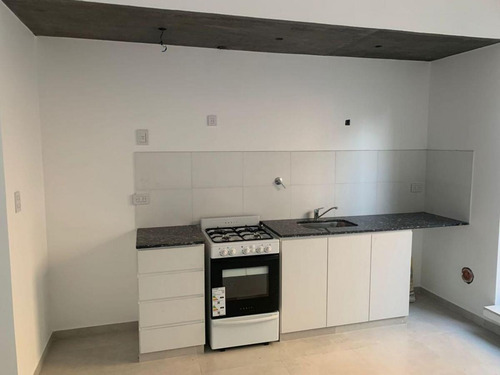 Imagen 11 de 30 de Casa Venta 2 Dormitorios 1 Baño 1 Cochera 108 Mts 2 Totales - La Plata