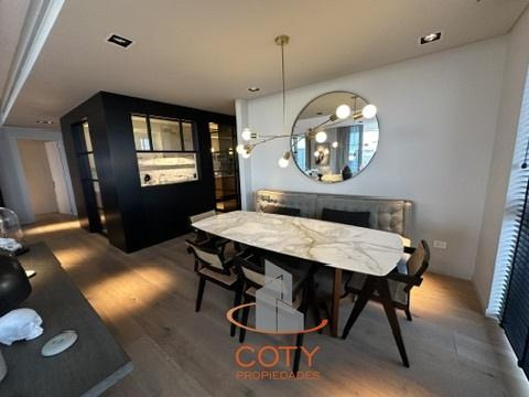 Puerto Madero Sls Lux Tower- Venta 4 Ambientes Dependencia