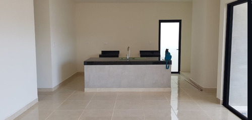 Imagen 3 de 9 de Casa De Una Planta En Manere 33 Conkal