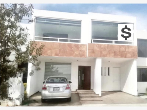 Imagen 1 de 9 de Casa Sola En Renta Sierra Nogal