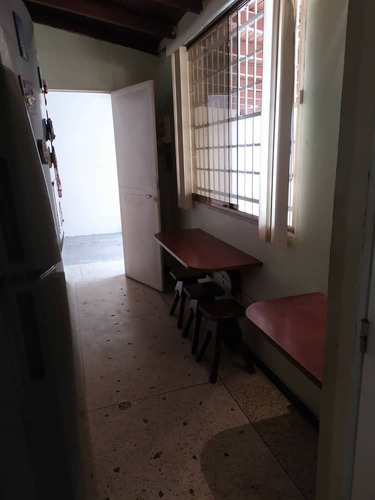 Imagen 10 de 19 de Cómoda Casa En La Urbanización Los Libertadores En La Ciudad De Palo Negro Aragua