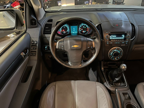 Chevrolet S-10 2.4 MPFI LTZ 4X2 CD 8V FLEX 4P MANUAL
