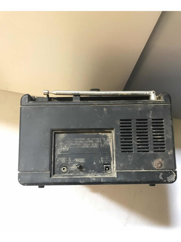 Imagem 5 de 6 de Tv Antiga Preto E Branco 5 Polegadas Silver Rt-540 Defeito.