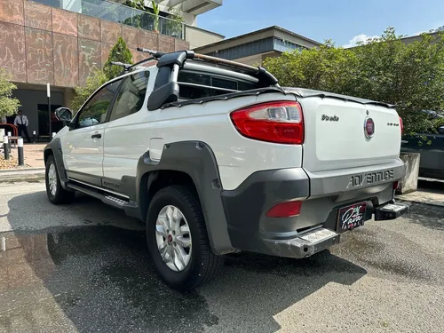 Fiat Strada 1.6 Adventure Locker Doble Cabina