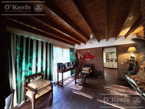 Impecable Chacra En A. Segui Sobre 2.3 Has Con Piscina, Casa Principal, Salon De Eventos, Quincho Y Dependencia