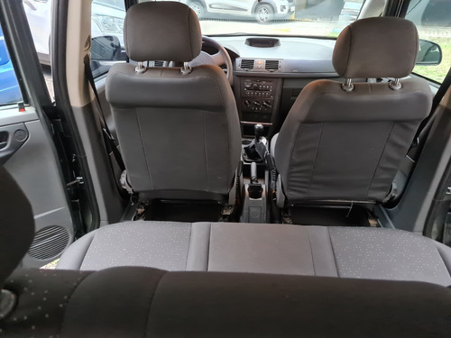 Chevrolet Meriva Gl Plus 1.8 2011