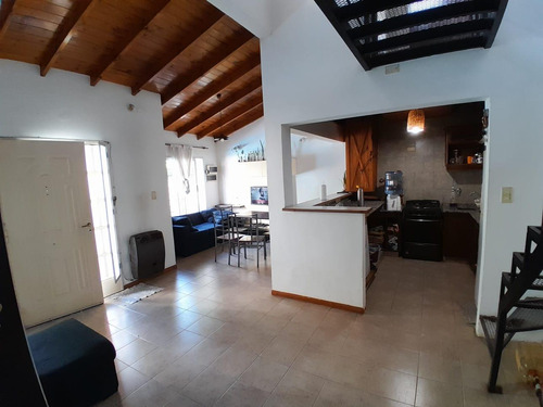 Casa En Longchamps