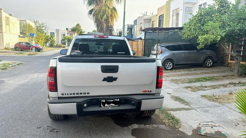 Chevrolet Silverado F Silverado 1500 Cab Reg Aa At