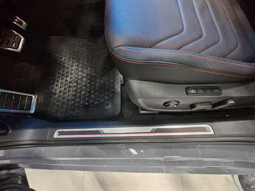 Volkswagen Vento 2.0 Tsi Gli 211cv App Connect + Nav