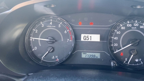 Imagen 8 de 15 de Toyota Huilux Sr 2019