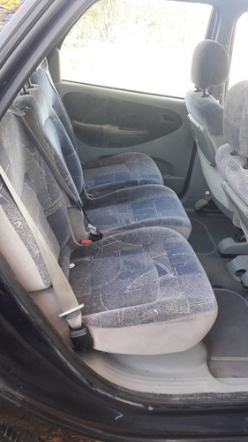 Imagen 13 de 15 de Renault Scénic 1.6 Confort